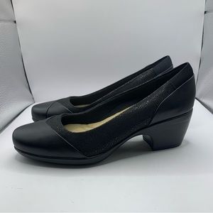 Clarks Emily Alexa Mid Heel Pumps Sz 8 - Black